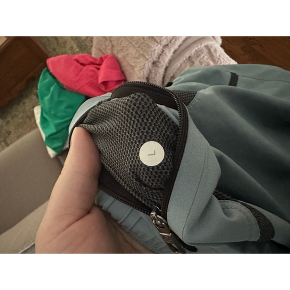 Men's Lululemon Athletic Shorts Size L Light Blue Gray - Picture 5 of 7